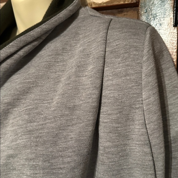 CLEAR OUT! FABLETICS MOSCOW COAT DRAPED CARDIGAN DUSTER GREEN FLEECE GRAY SZ SM - Picture 4 of 8